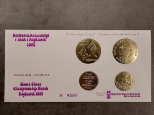 Iceland 1972 Fischer Spassky gold foil medal card
