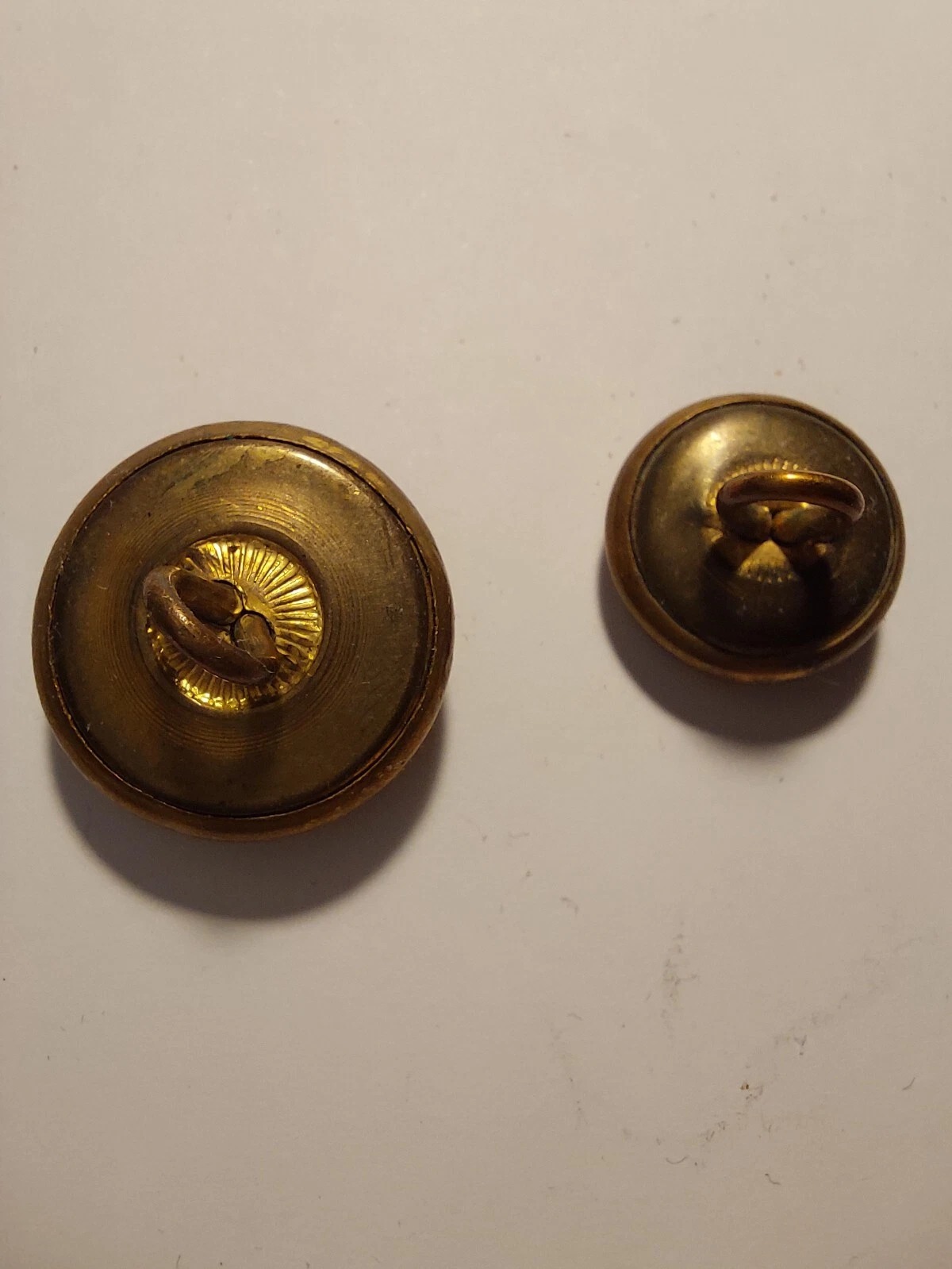 Pair of Vintage Icelandic Police Uniform Buttons – Gold-Plated Brass with Hand Motif - Image 4