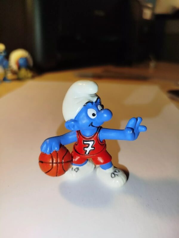 Smurfs Basketball Player Figurine 2002
