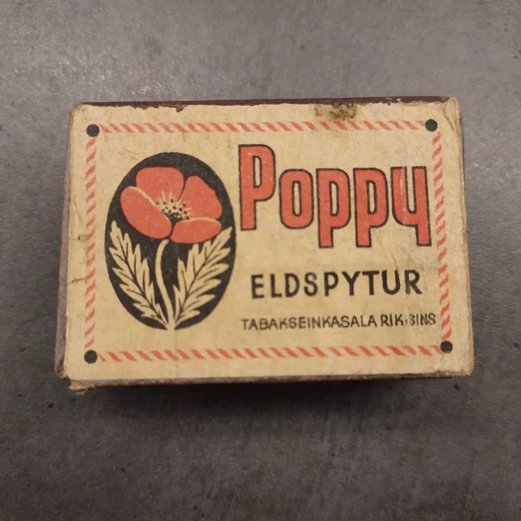 VINTAGE ICELAND POPPY ELDSPYTUR MATCHBOX