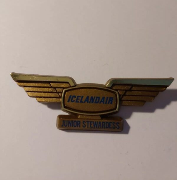 Icelandair junior stewardess wings pin