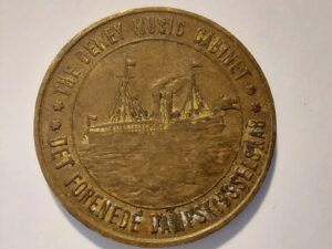 10/5 Ore - Det Forenede Dampskibsselskab - DFDS Music Box Token Rare