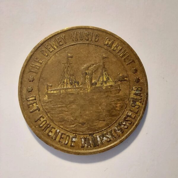 10/5 Ore - Det Forenede Dampskibsselskab - DFDS Music Box Token Rare
