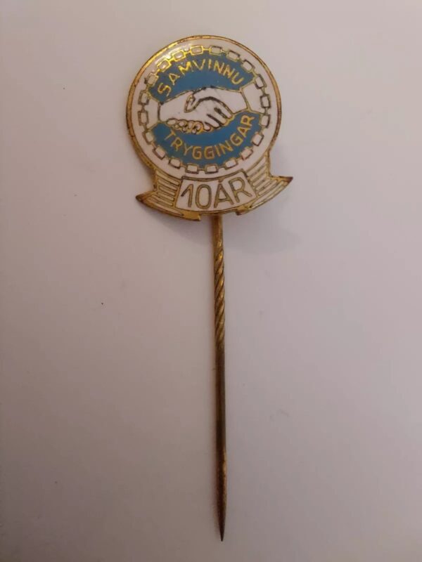 Samvinnu Tryggingar - Vintage Pin Iceland