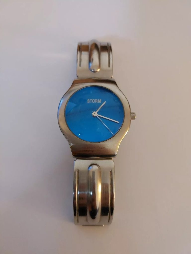 Vintage STORM Nuclear Lazer Stainless Steel Blue Dial Japan Watch
