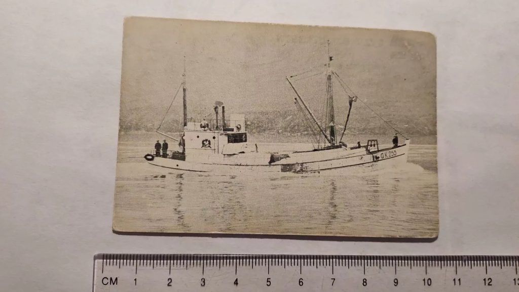 Iceland Vintage Ship Postcard - Card - Hrafn Sveinbjarnarson GK 255