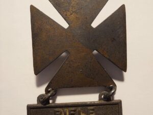 US ARMY WWII WW2 RIFLE MARKSMAN QUALIFICATION Badge Pin