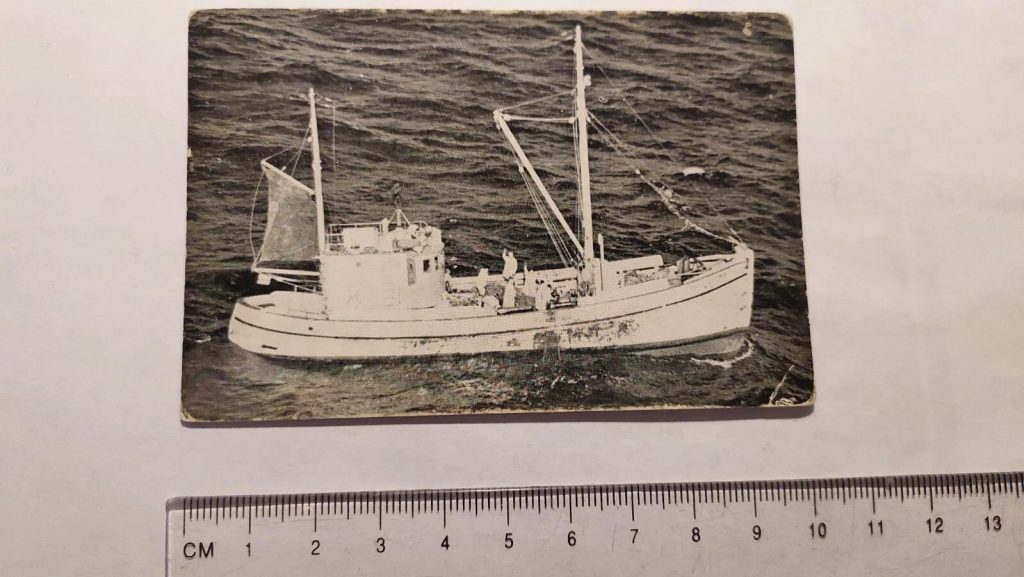 Iceland Vintage Ship Postcard - Card - Gulltoppur VE 177