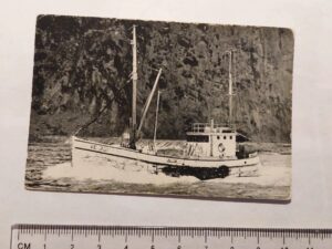 Iceland Vintage Ship Postcard - Card - Gylfi VE 201