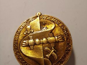 Aviation Space Program USSR Russian Soviet Pin - Badge
