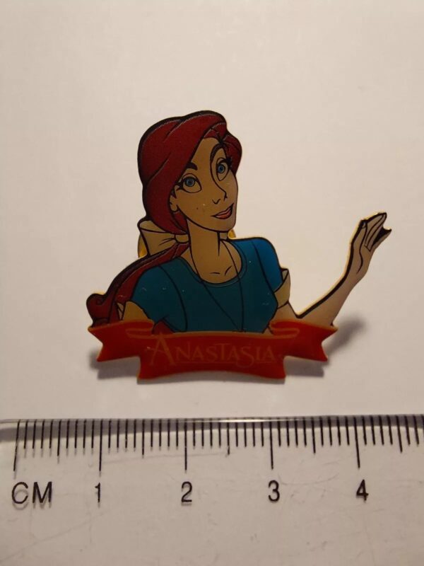 Anastasia 1997 - Vintage Pin - Badge