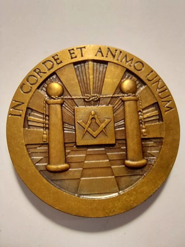 Medal from the Masonic Lodge St. Jóh. St EDDA No. l or. Reykjavík - 1979 Iceland