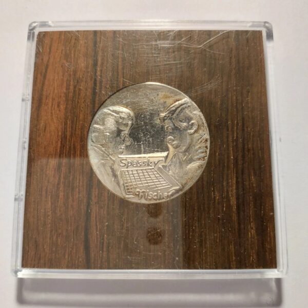 FISCHER/SPASSKY 1972 WORLD CHESS CHAMPIONSHIP ICELAND COMMEMORATIVE COIN SILVER