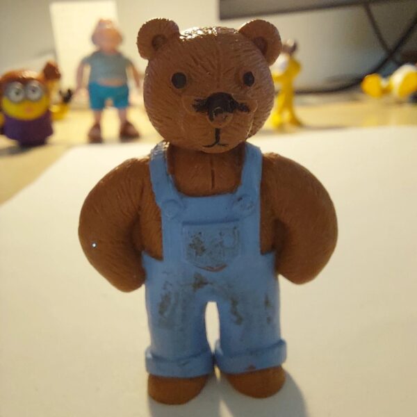 1995 MEG 5 cm Teddy in my Pocket Hard Rubber Bear