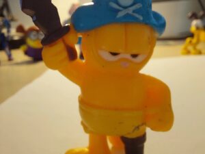 Garfield Paws Pirate Action Figure