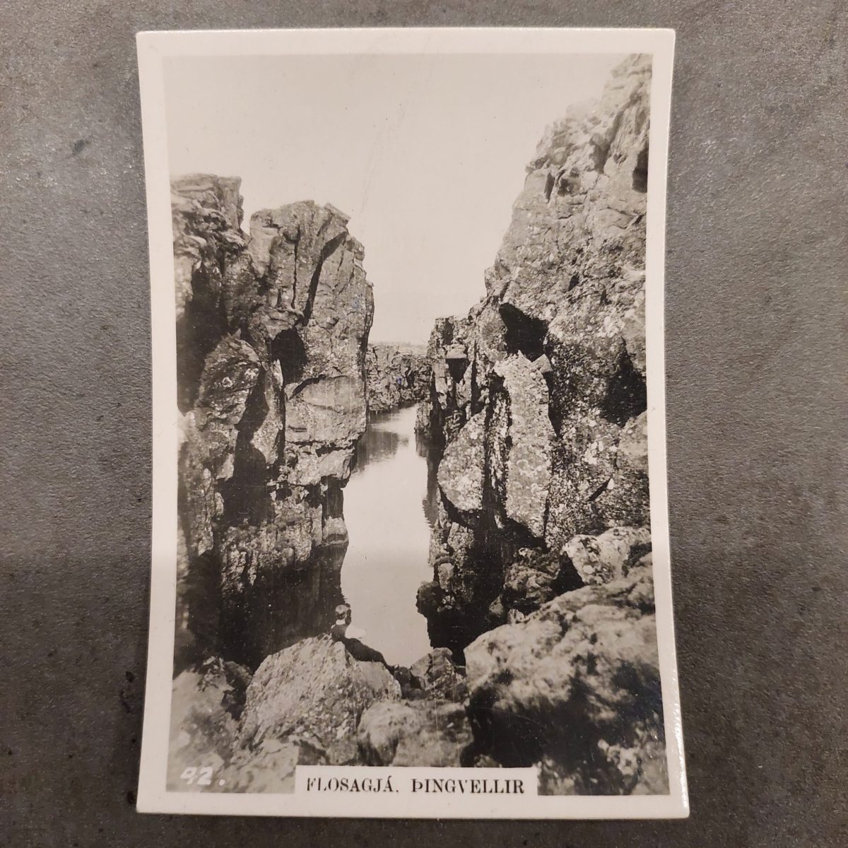 Vintage Westminster Cigarette Card #42 Flósagjá Þingvellir