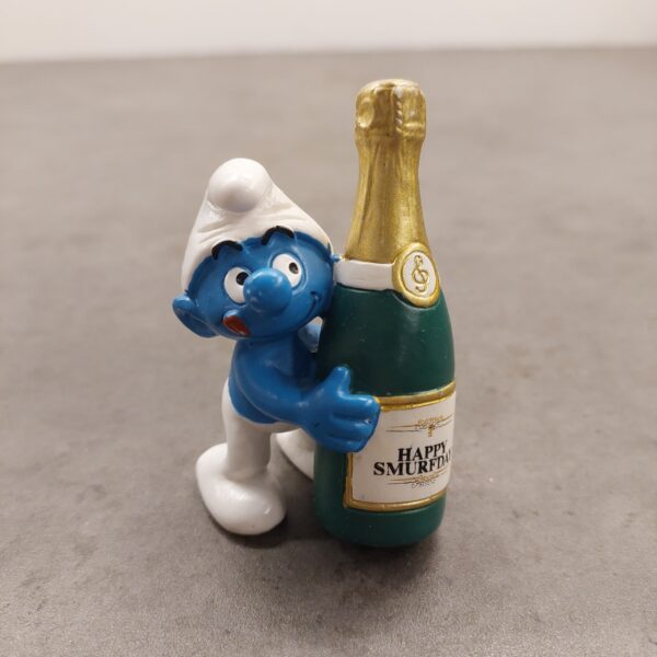 Schleich Smurf Happy Smurfday champagne figure