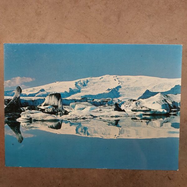 Jökulsárlón icebergs postcard
