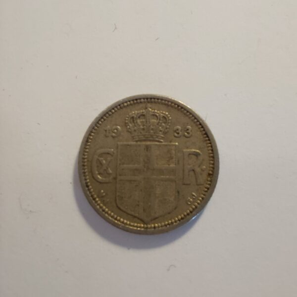 Iceland 10 aurar 1933 coin