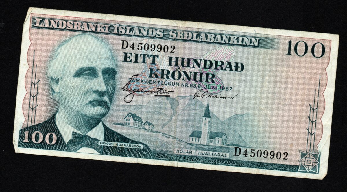 100 Kronur 1965 Iceland
